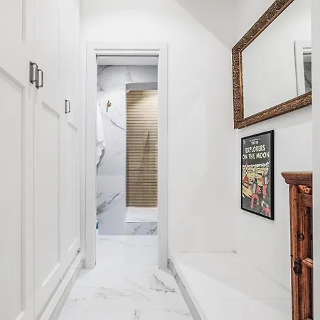 Design In Nervion, Bajo A1 Apartament *